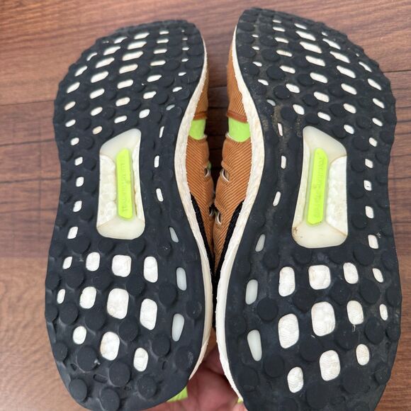 Adidas Ultraboost 5.0 Size 10 Mens DNA 'Mesa Signal Green' Running Shoes GX5255 - Picture 6 of 8